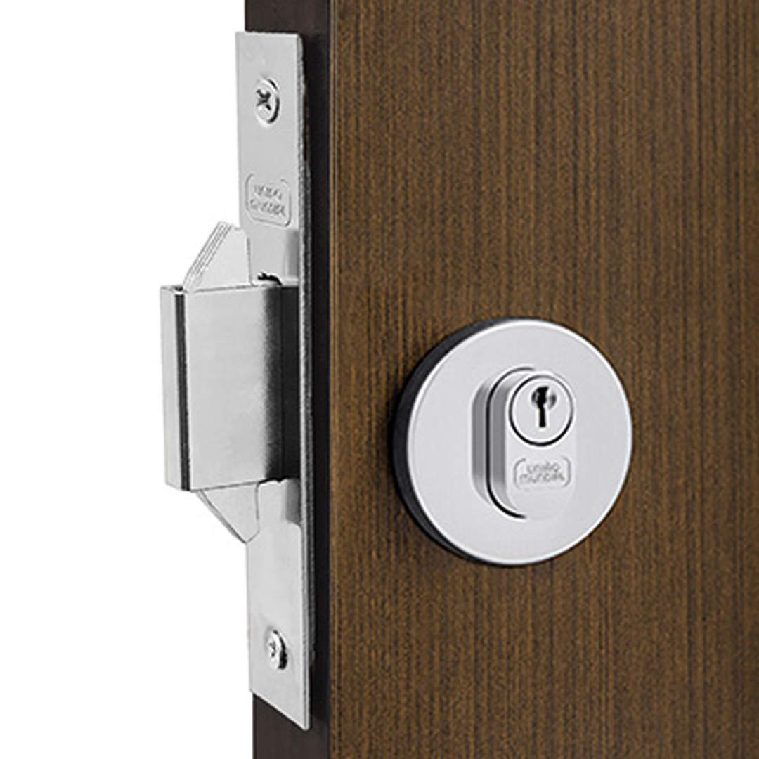 Fechaduras de primeira linha para sua segurança, você encontra na Aeromadeiras Londrina!